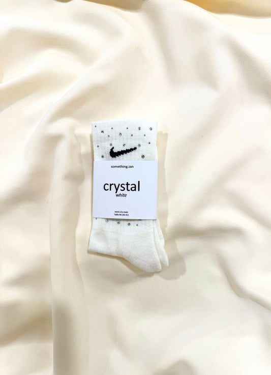 CRYSTAL WHITE